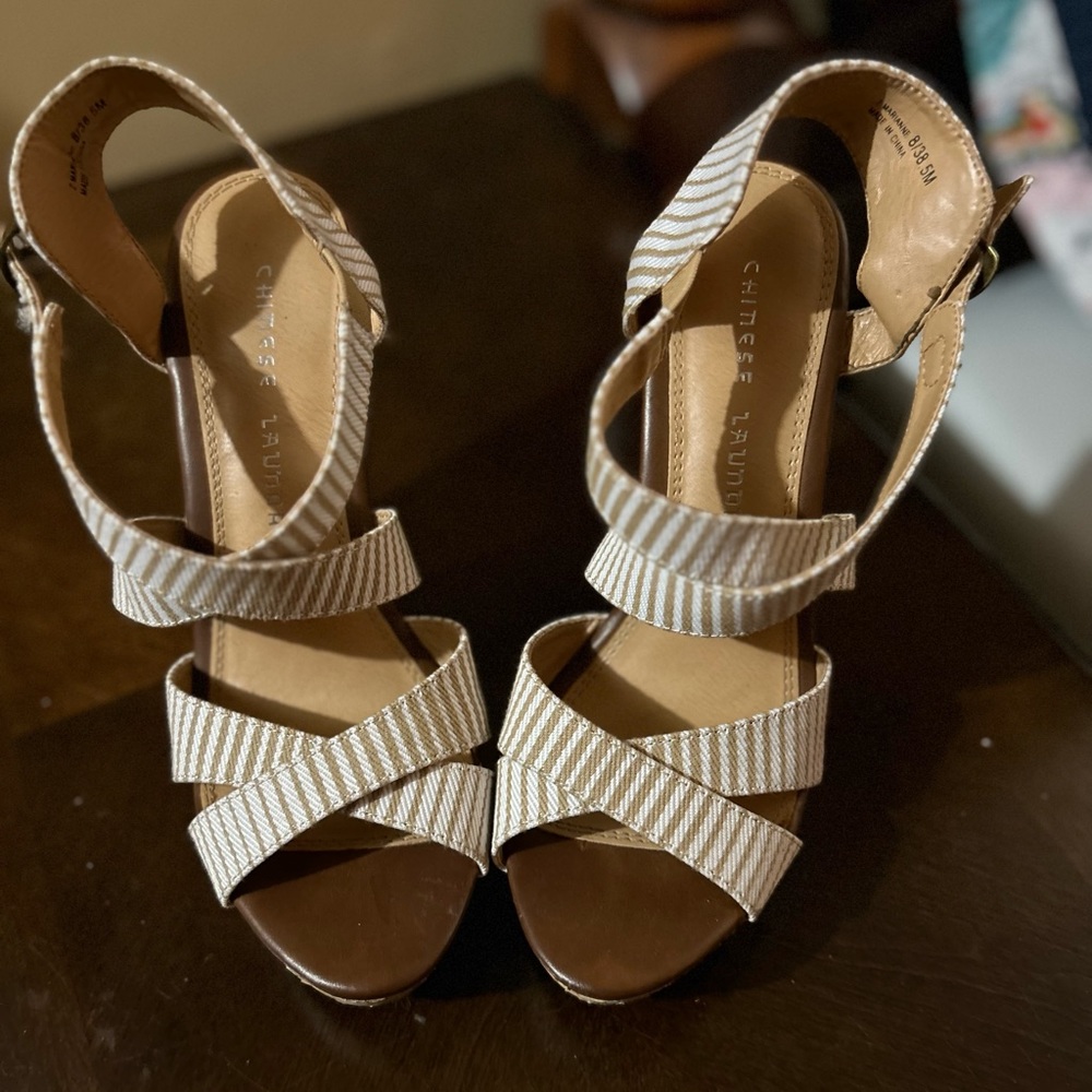 Chinese Laundry Wedges